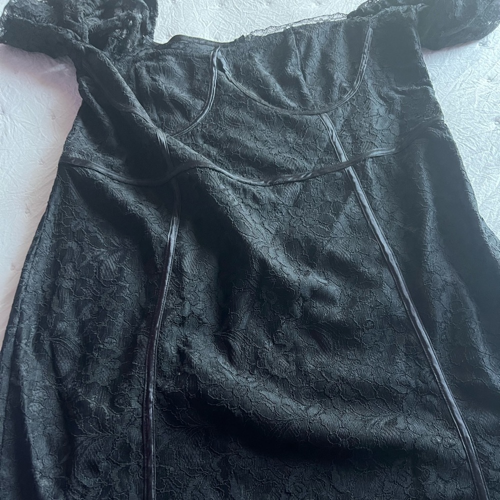 Prettylittlething black sexy lace dress! ❤️